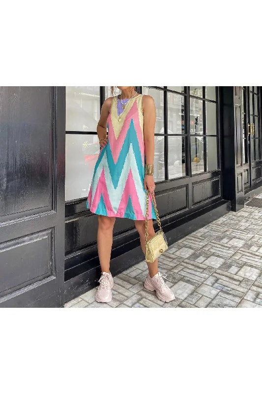 Colorful Zigzag Pattern Sleeveless Linen Bell Dress