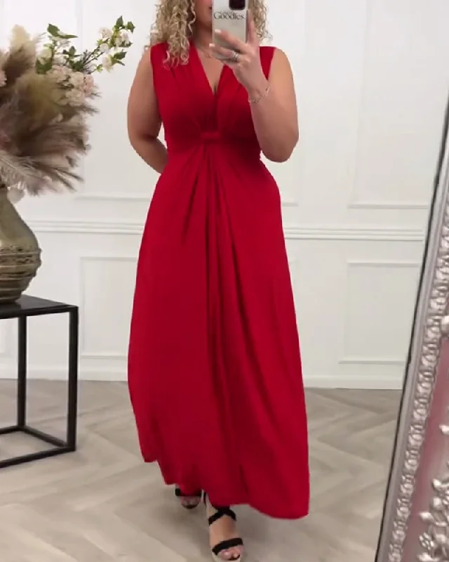 Sleeveless solid color twist elegant dress