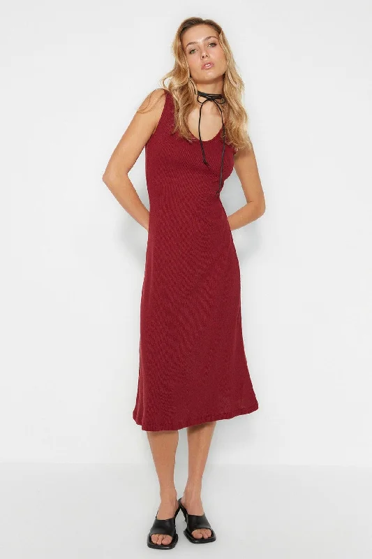 Claret Red Shift/Plain Crew Neck Midi Knitwear Look Knit Dress TWOSS22EL2964
